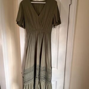 Cupshe Olive Maxi Dress with Lace Detail